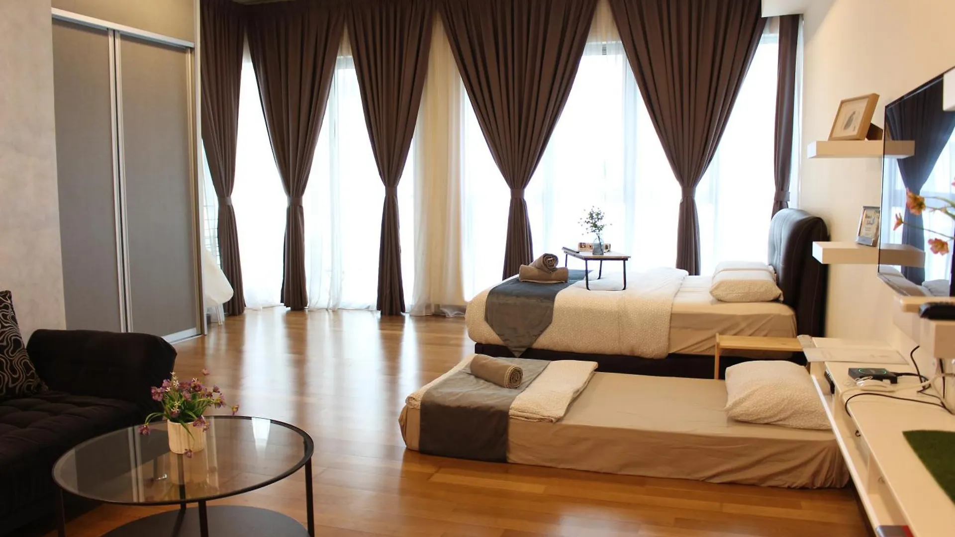 ✦Time & Traveller✦Regalia Suites And Residence✦Klcc View Infinity Pool✦双子塔无边泳池 Kuala Lumpur Malesia