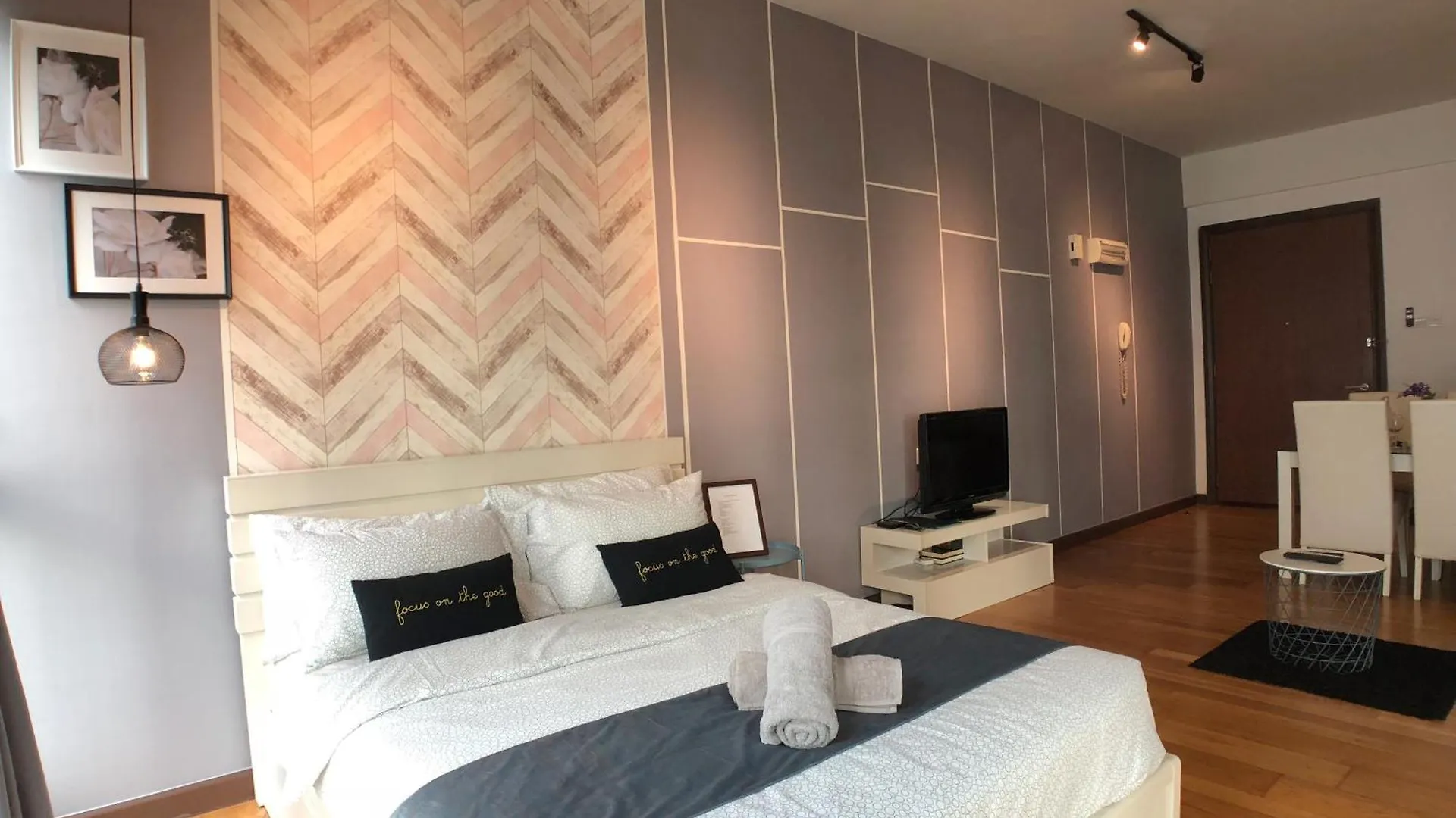 ✦Time & Traveller✦Regalia Suites And Residence✦Klcc View Infinity Pool✦双子塔无边泳池 Kuala Lumpur Malaysia